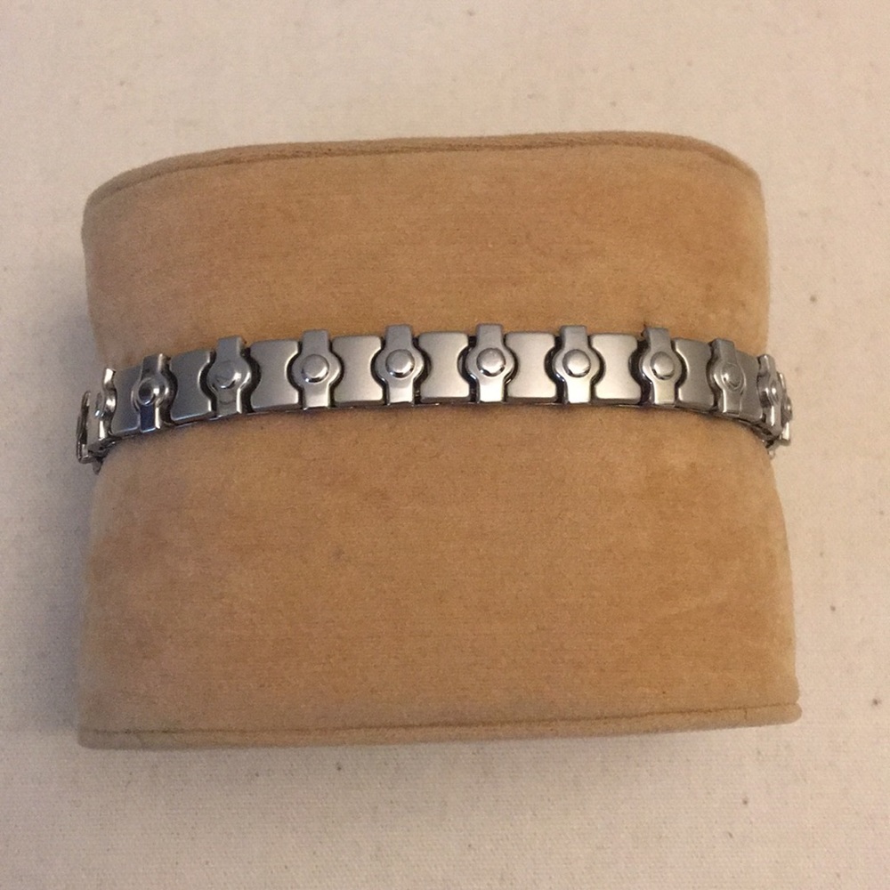 Zoppini Stainless Steel bracelet.